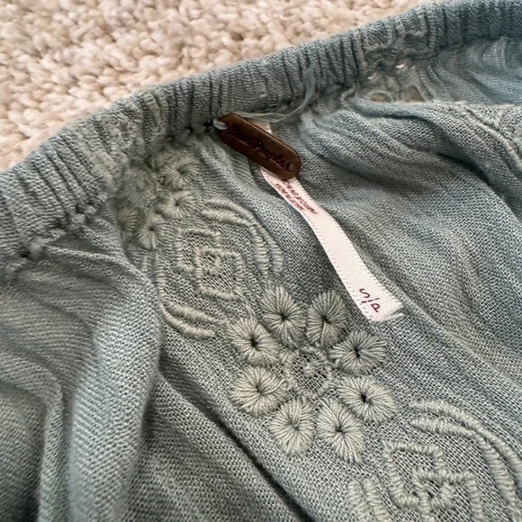 Free People Seafoam Green Embroidered Boho Tunic Dress Open Back Size SP - Picture 10 of 11